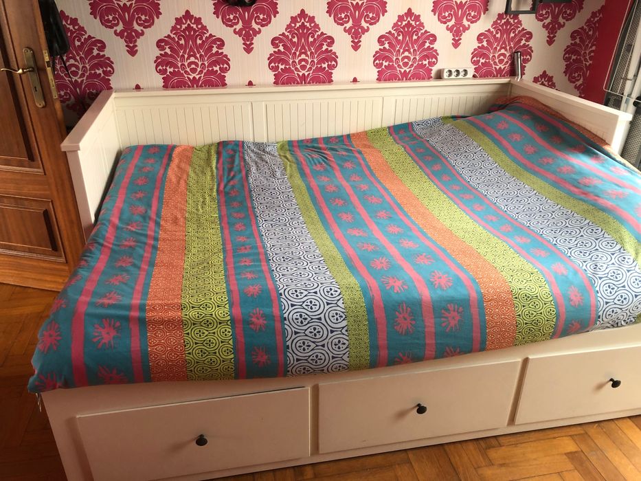 Cama de casal dupla praticamente nova