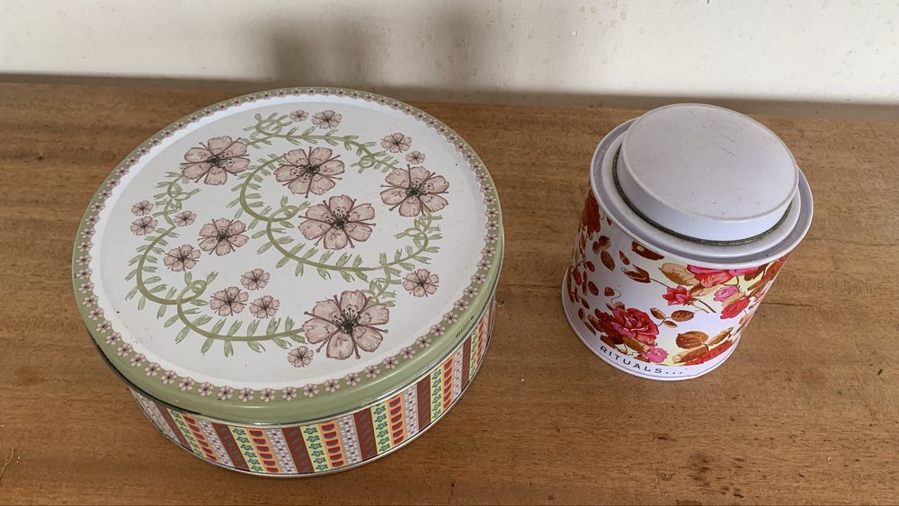 Latas antigas de colecção