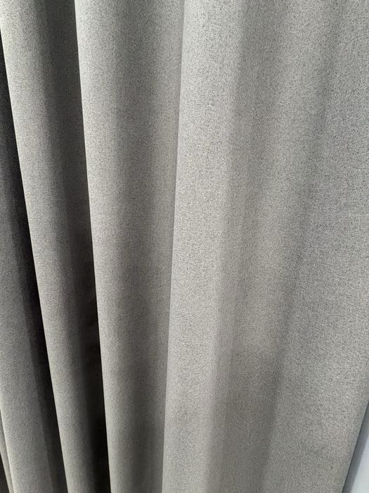 2 cortinas de 3,90 x 2,50