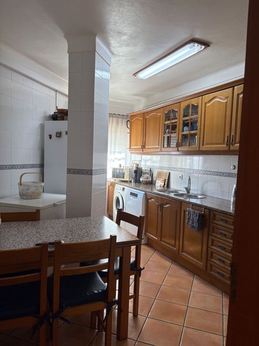 Duplex T4 em zona central