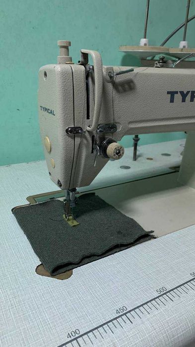 Пряморядкова одноголкова промислова машина. TYPIKAL - 1 шт