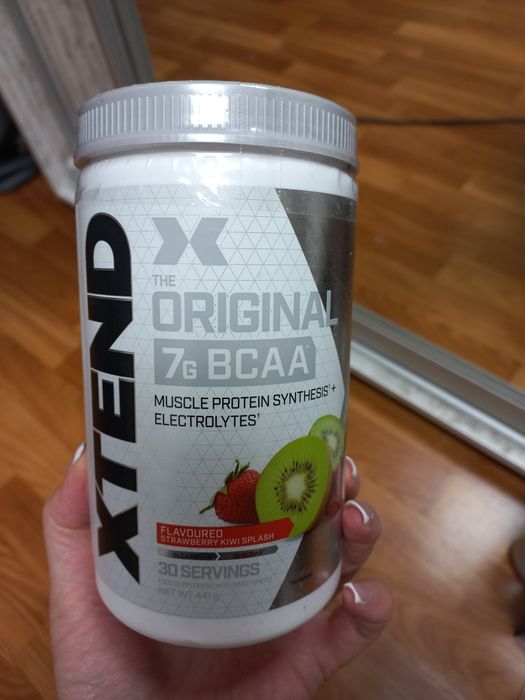 XTEND The Original 7G BCAA зі смаком полуниці та ківі