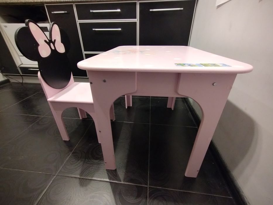 Дитячий стіл+ стільчик