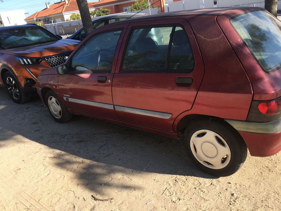 Renault Clio de 1996