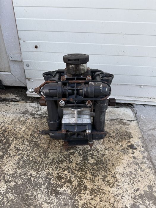 Анові Ребервері Anovi Reverberi Насос оприскувача