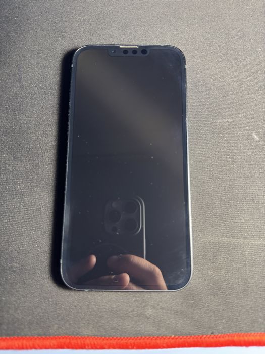 Продам Apple iPhone 13 128GB