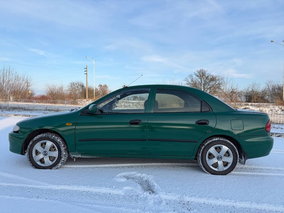 Продам Mazda 323