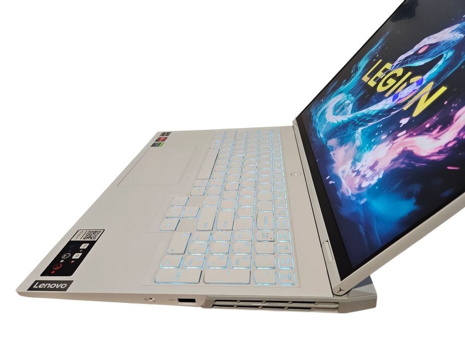 Laptop gamingowy Lenovo Legion 5 Pro RTX 3070 RYZEN 7 SSD 512GB RAM 16