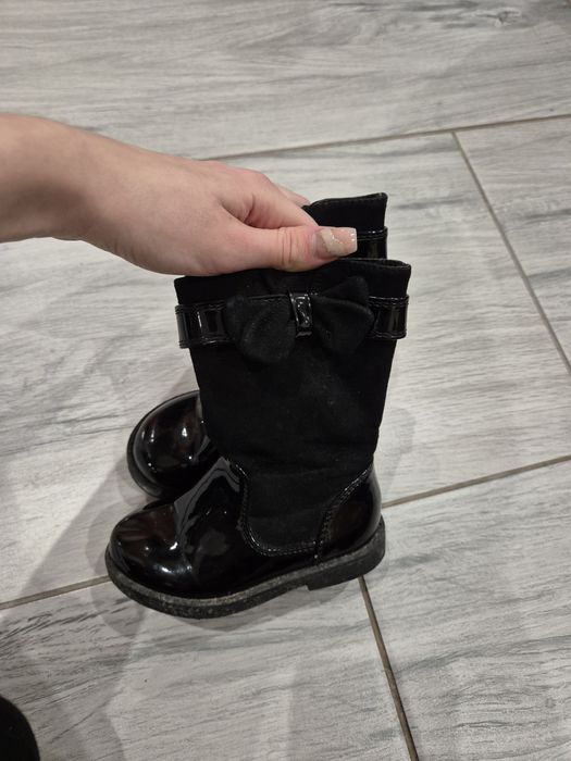 Botki zimowe dla dziewczynki r.22