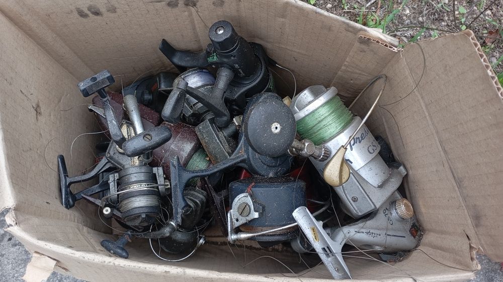 Vário material de pesca