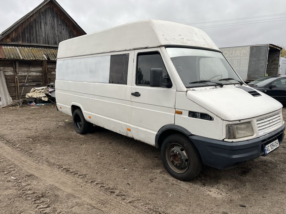 Продам IVECO 30-81