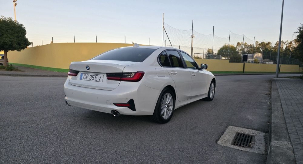Bmw 320D XDrive 2021 — photo 4