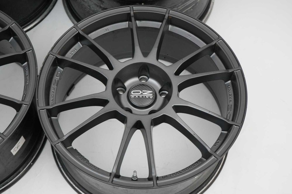 Alufelgi Felgi OZ Racing Ultraleggera 5x120 R19 BMW