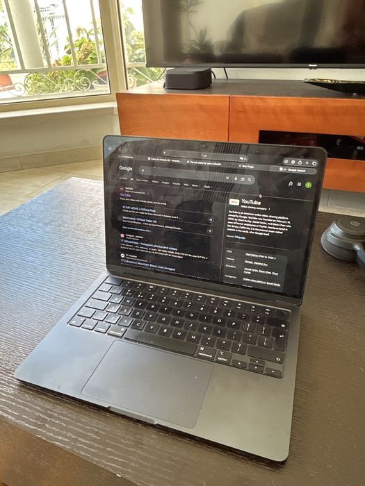 Apple Macbook M2
