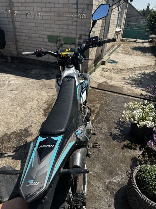 Продам мотоцыкл KOVI JNC 300
