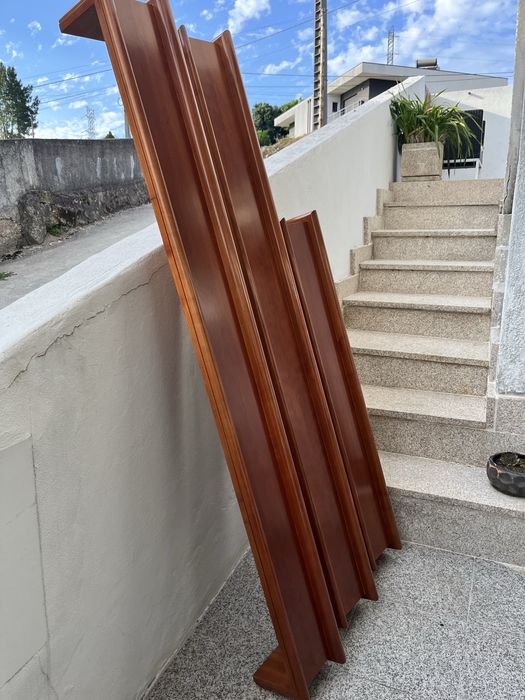 Sanefas em madeira