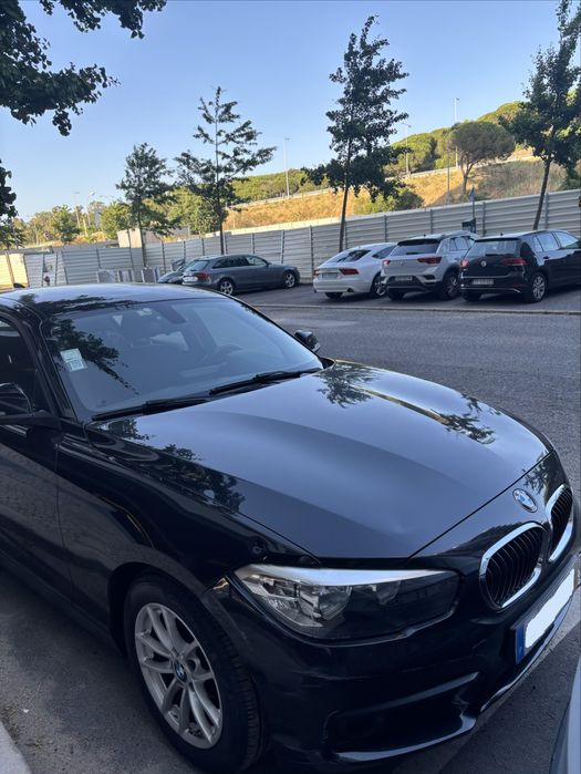 BMW 116d Efficient Dynamics | 2015 | 165.000 km | Preto Sapphire