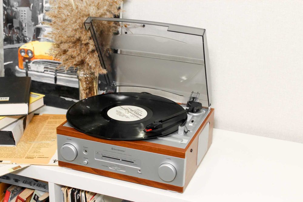 Вініловий програвач + FM для платівок виниловый проигрыватель