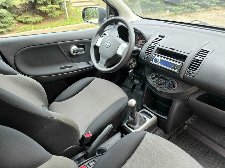 Nissan Note 2012г.в. 1.4 бензин не крашен, пробег 89 тыс