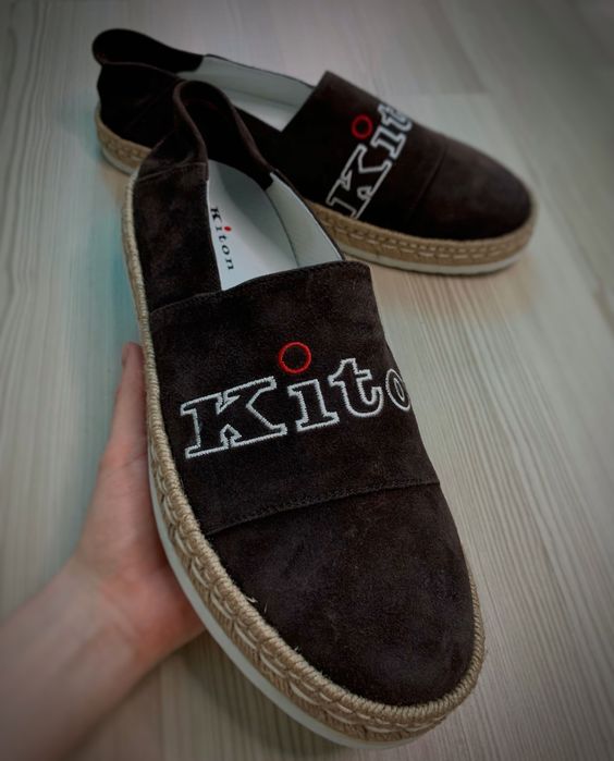 Еспадрільї Kiton