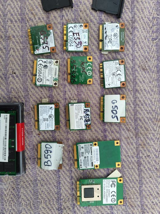 Wi-Fi модулі та DDR2 до ноутбуків