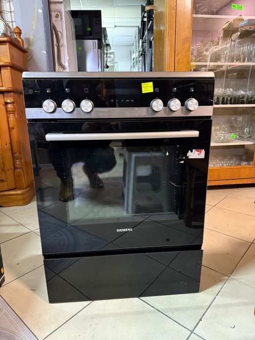 Kuchenka elektryczna z Niemiec powystawowa | Gwrancja + DOWOZ DO DOMU