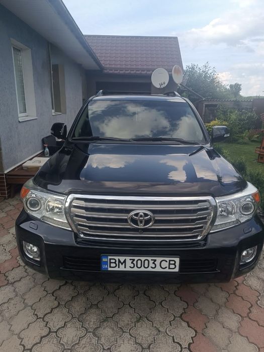 Продам Тойота ленд крузер 200 (TOYOTA LAND CRUISER 200)