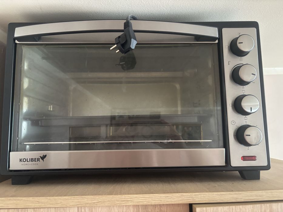 Piekarnik przenośny 58cmx41cm 48L