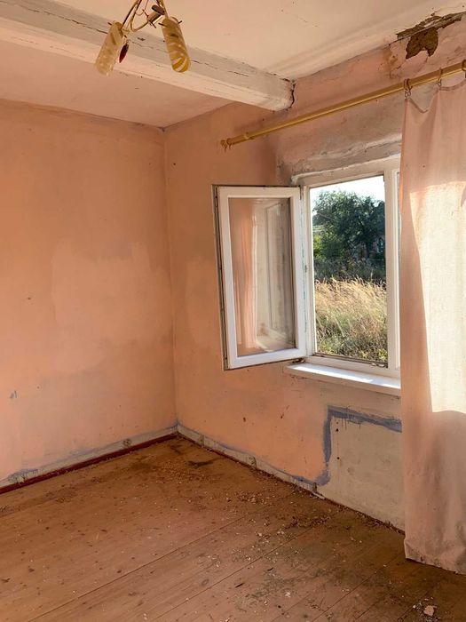 Продам Будинок площею 67,7 кв.м. та ділянка 0,25 га Луцький с. Озденіж