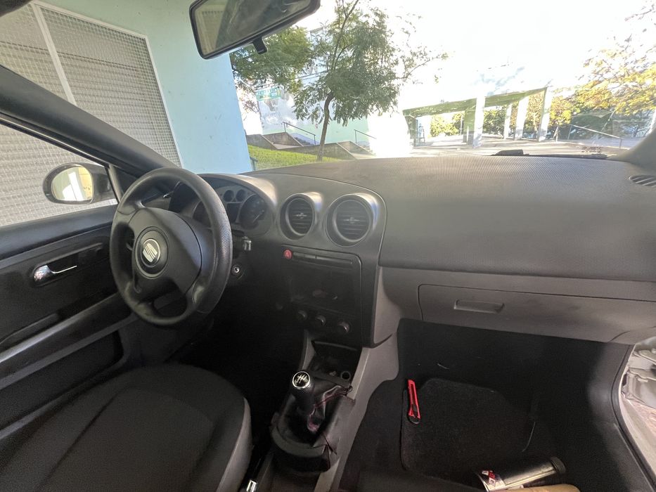 Seat ibiza 6L comercial