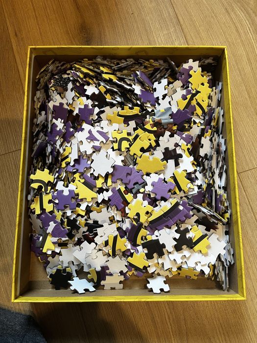 Puzzle 1000 elementow Friends