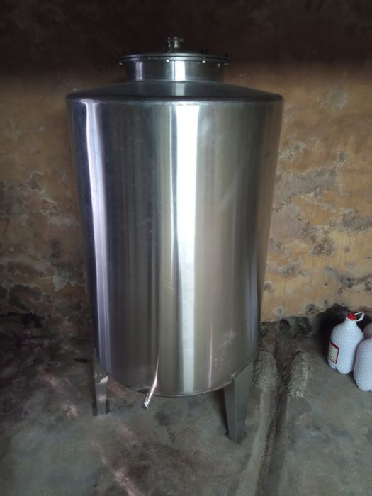 Cuba Inox 550 litros