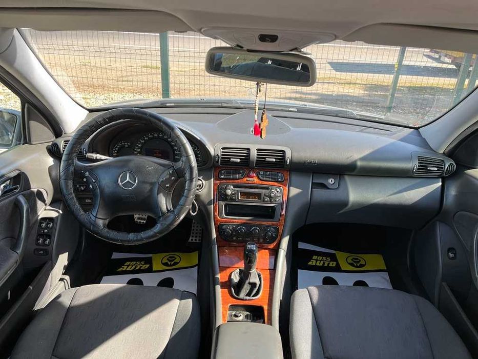 Mercedes-Benz C 180 2003