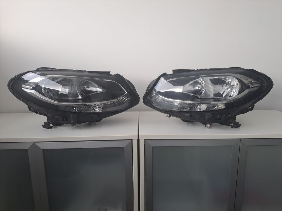 2 Óticas Faróis Mercedes-Benz Classe B - B180 de 2015 a 2018