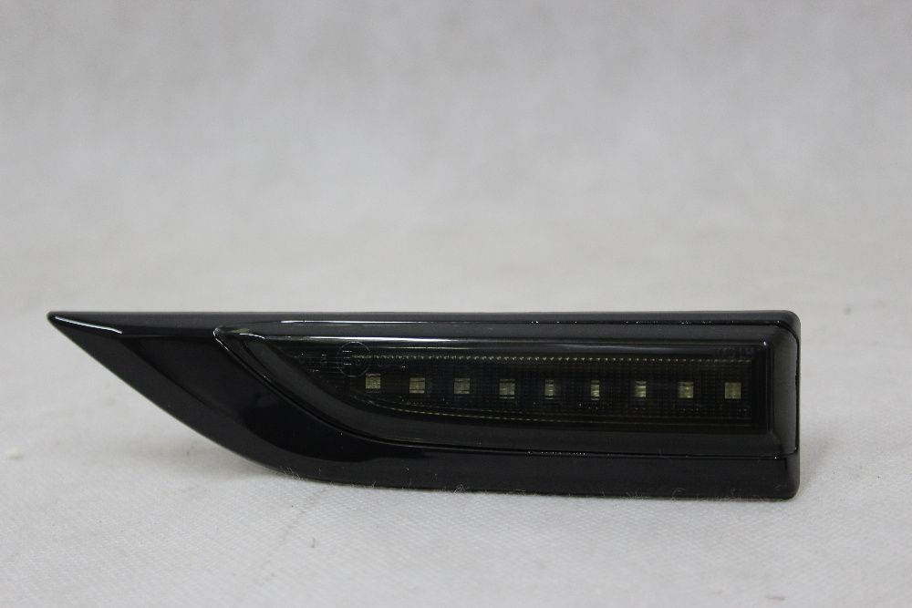 Kierunkowskazy boczne błotnik VW T6 15-19 LED DYNAMICZNE SMOKE BLACK !