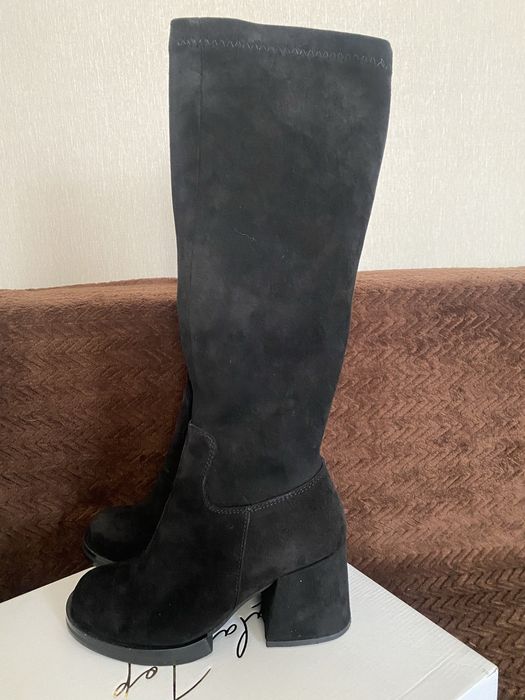 Сапоги натуральна  замша