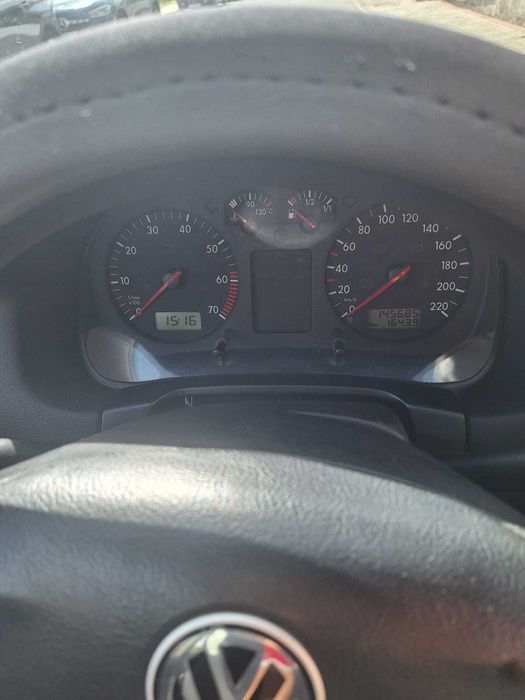 Golf 4 1.4 16V - 1999 - Gasolina