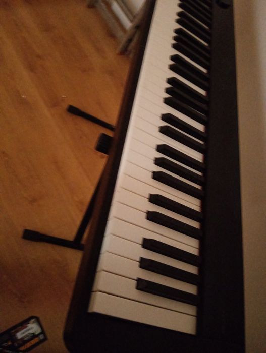 Pianino cyfrowe CASIO PX-S1100 BK używane