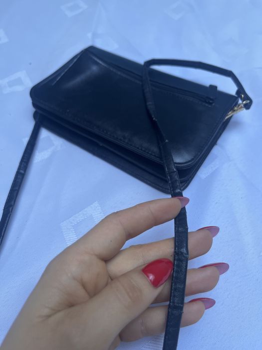 Torebka mała button z lusterkiem w srodku