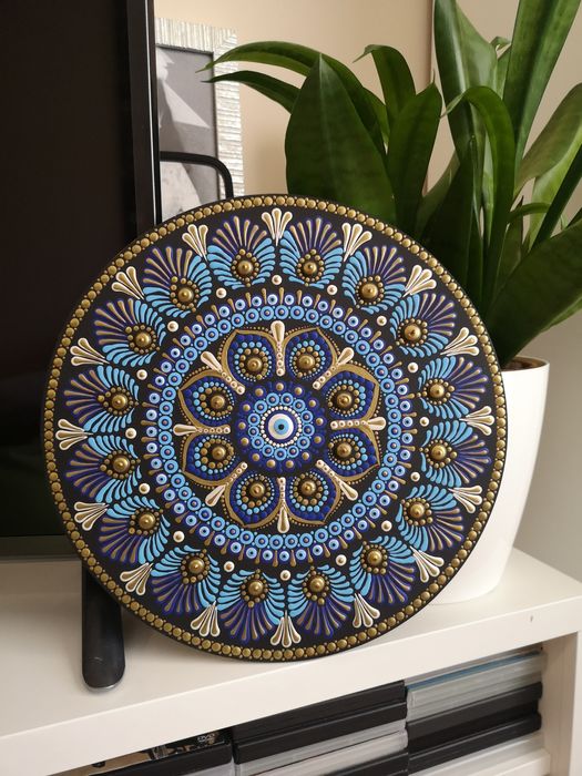 Disponível Portes Incluídos Mandala 30 cms Pintada à Mão