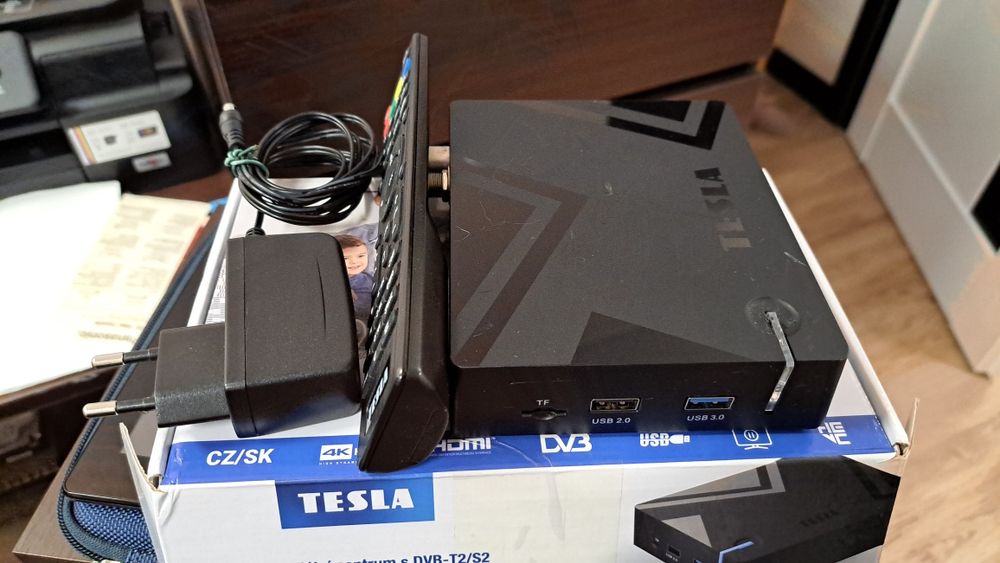 MediaBox Tesla XT 550 komplet.