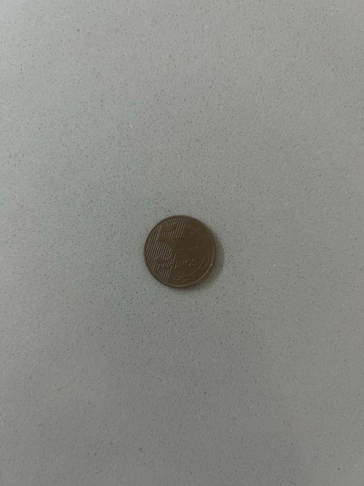 Moedas de 5, XX e 50 Centavos