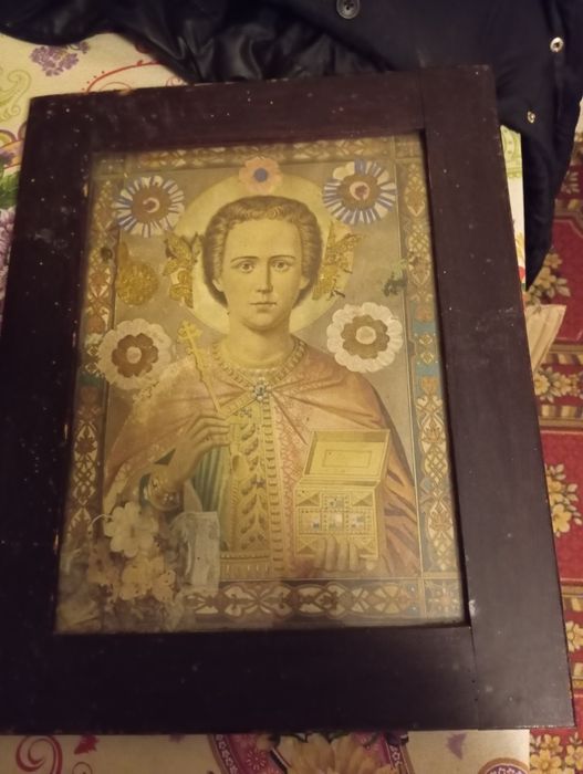 Старовинні ікони святого Пантелеймона