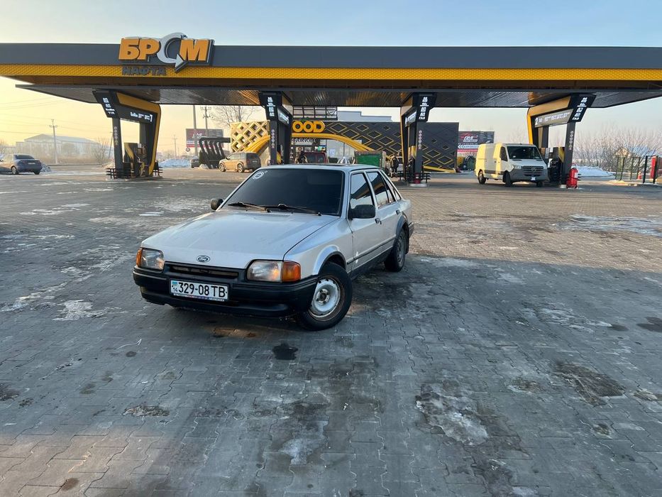 Ford escort 1.4.
