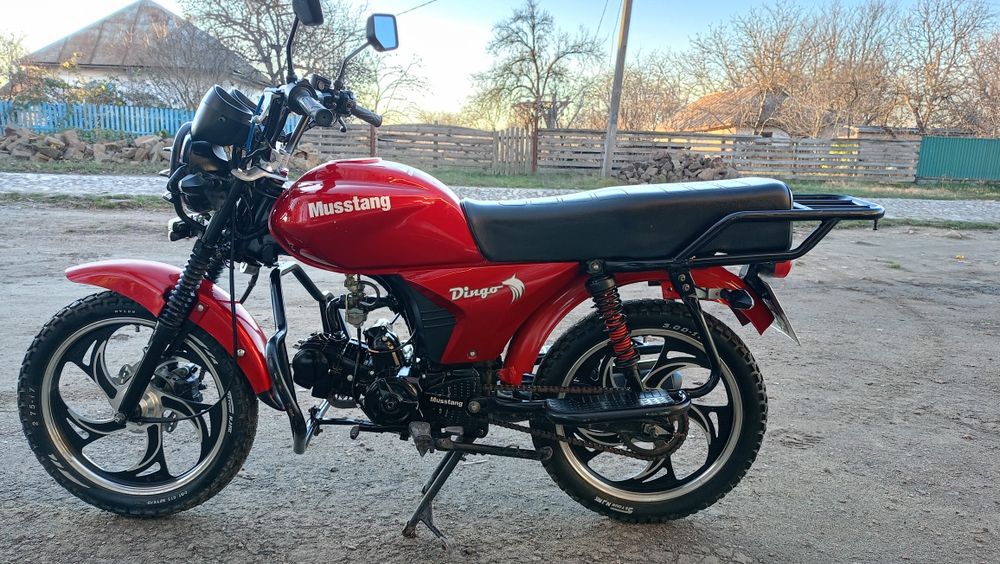 Мустанг 125 дінго