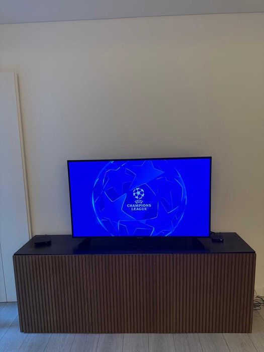Aparador IKEA BESTÅ 180 cm | Portas Ripadas Nogueira BJÖRKÖVIKEN