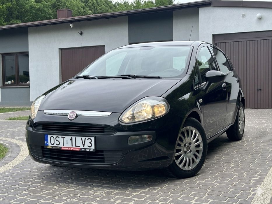 Fiat Punto Evo 1,4 benz 77 km 1 Rok Gwarancja GetHelp w cenie !