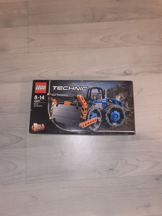 LEGO Dozer Compactor