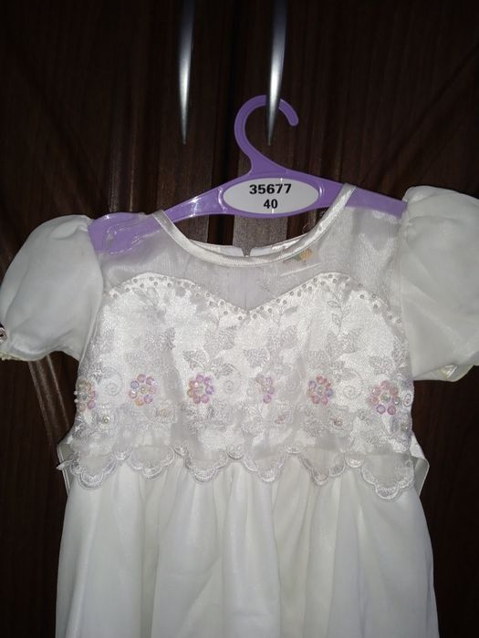 Продам сукню на дівчинку