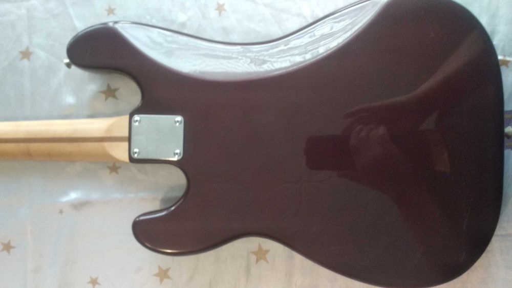 Gitara basowa Fender Squier Precision Bass.